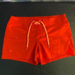 Womens Athleta size 2XL red shorts